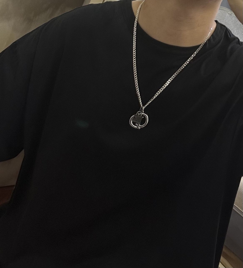 chr1st1an D10r necklaces